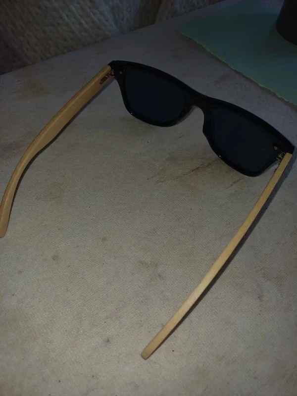 Zonnebril met spiegelglas en houten montuur – photo 3